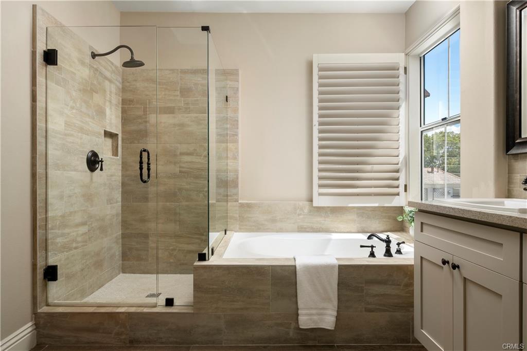 9 Limoges — interior and exterior view 6