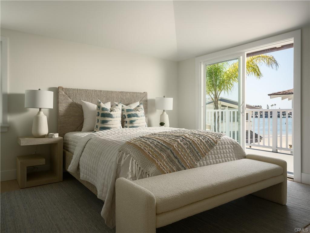 2715 Cove Street — primary bedroom with harbor outlook