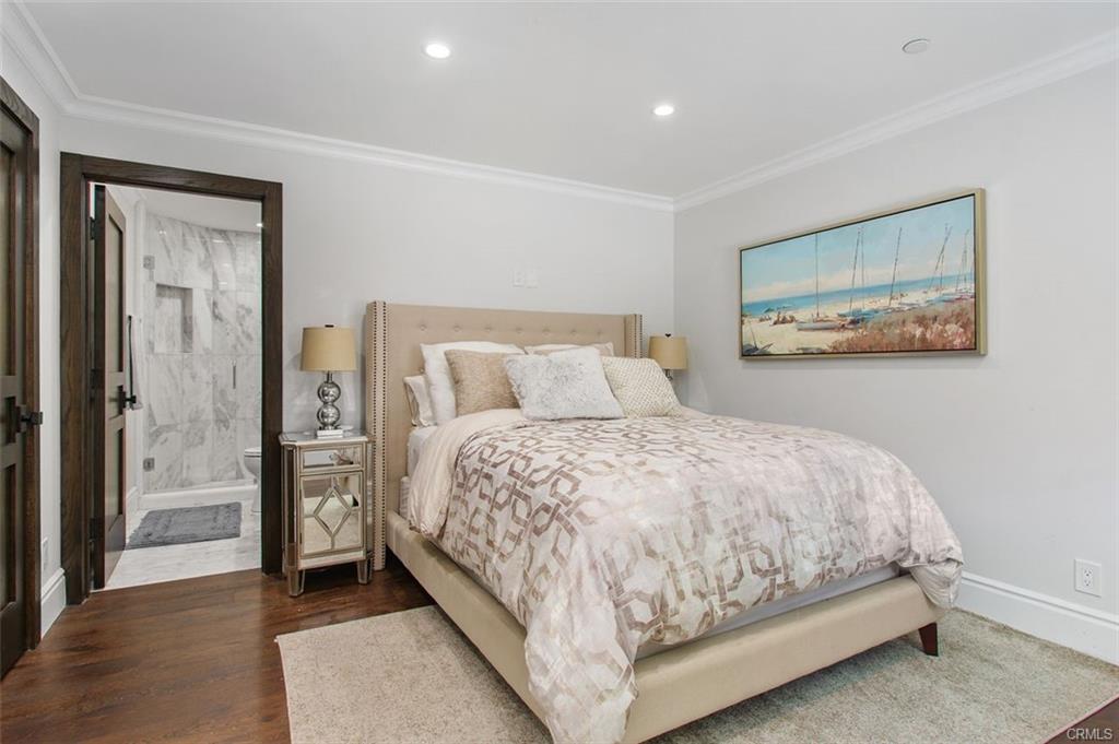 4 Inverness Lane — en-suite guest bedroom